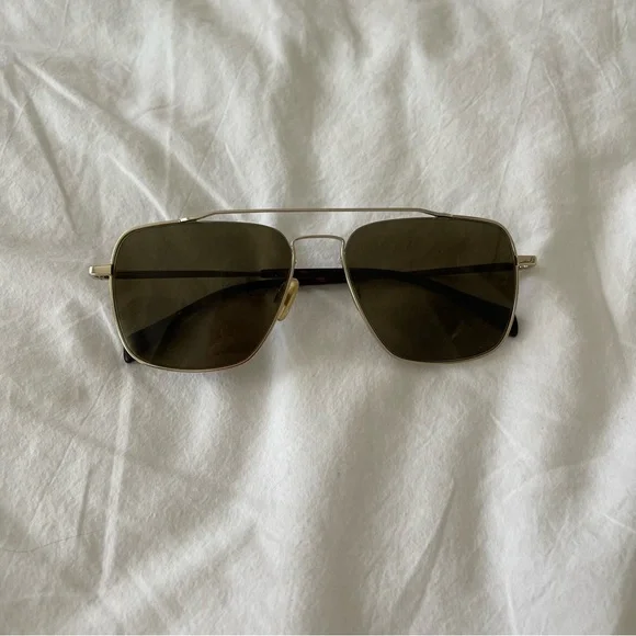 NWOT Rag & Bone brown frame & gold temple w/ greenish smoke lens sunglasses NWOT Rag & Bone brown frame & gold temple w/ greenish smoke  main image 3